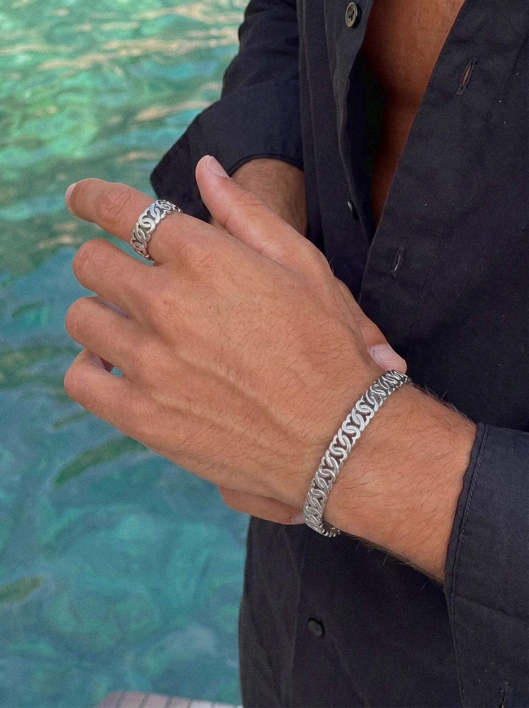 RIGIDO BRACELET