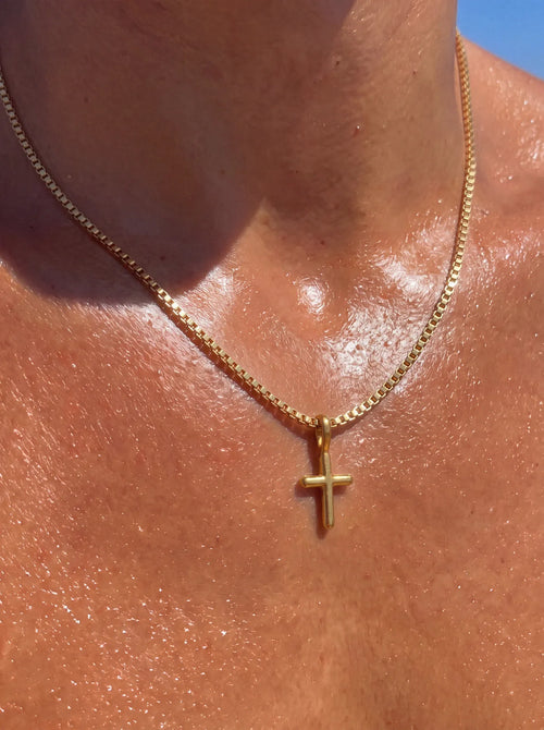 C NECKLACE